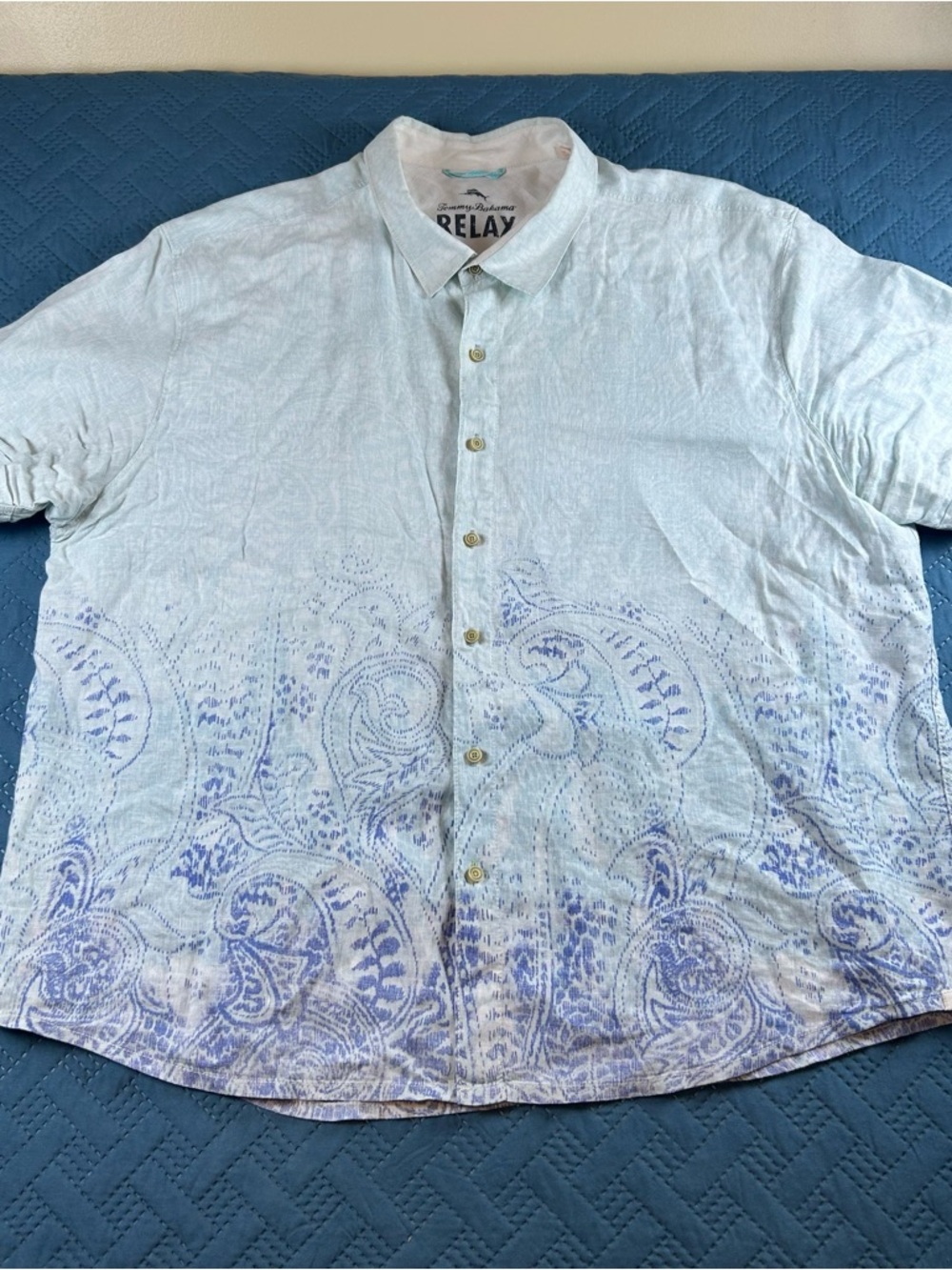 Tommy Bahama Light Blue & Lavender Paisley Short-Sleeve Button-Down 100% linen